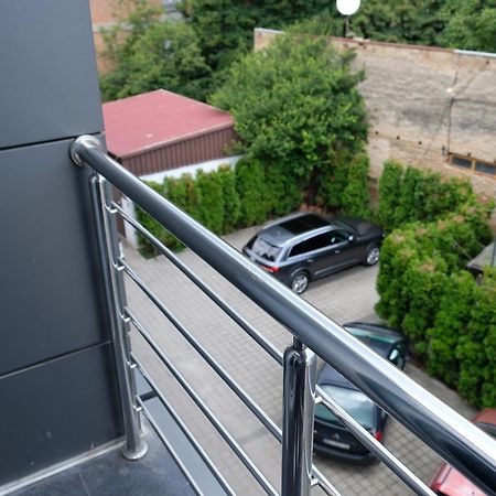 Ring Inn Apartments Obrenovac  Екстер'єр фото
